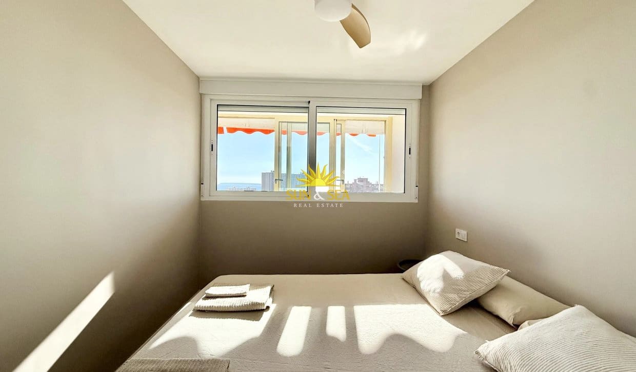2 soverom Leilighet til leie i Cabo de las Huertas med svømmebasseng garasje - € 1 290 (Ref: 10172331)