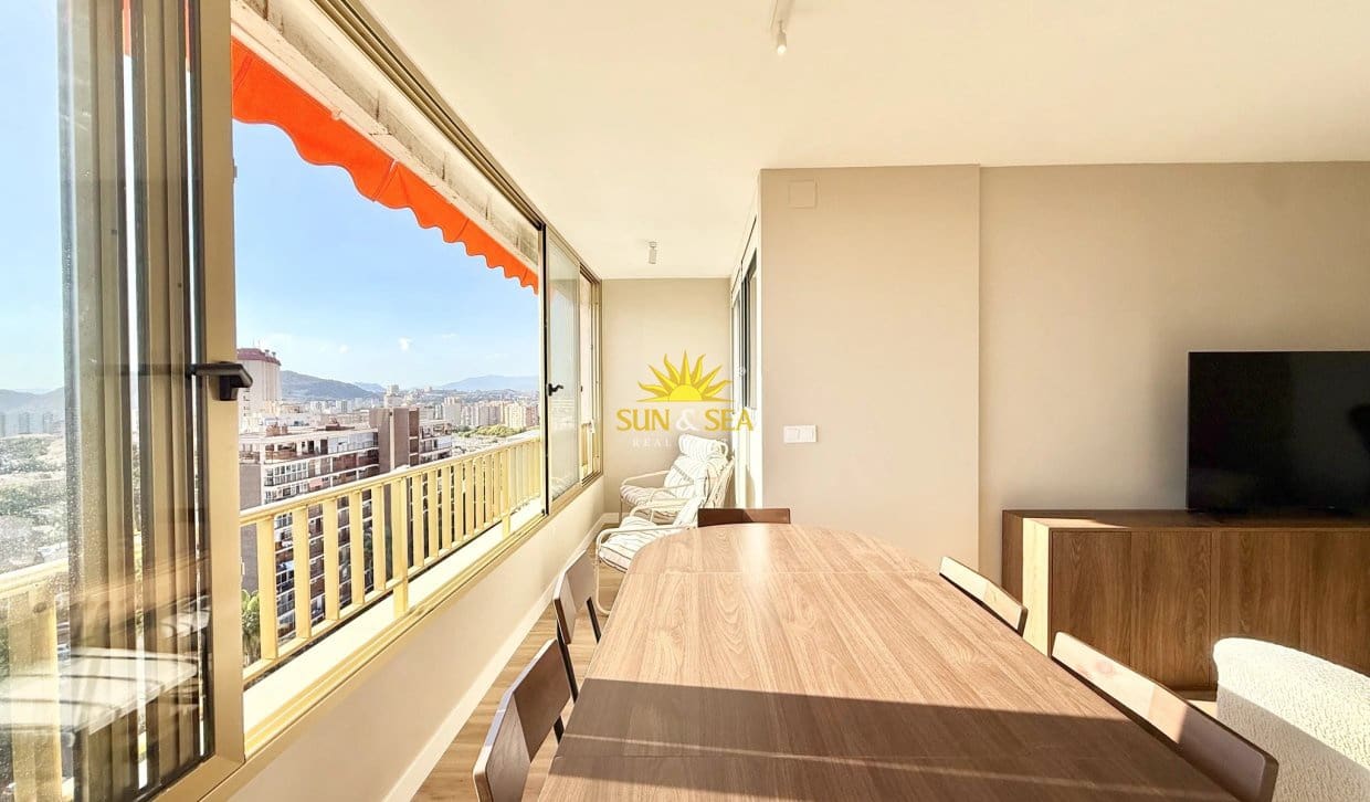 2 soverom Leilighet til leie i Cabo de las Huertas med svømmebasseng garasje - € 1 290 (Ref: 10172331)