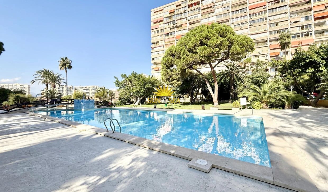 2 soverom Leilighet til leie i Cabo de las Huertas med svømmebasseng garasje - € 1 290 (Ref: 10172331)