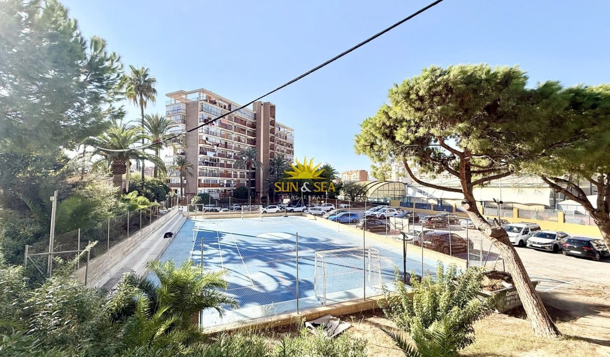 2 soverom Leilighet til leie i Cabo de las Huertas med svømmebasseng garasje - € 1 290 (Ref: 10172331)