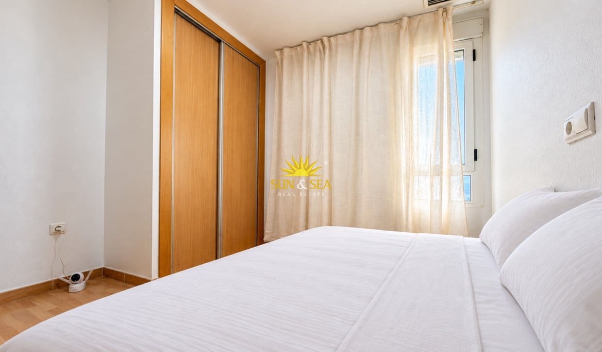 Apartamento de 2 habitaciones en Formentera del Segura en alquiler con piscina - 700 € (Ref: 10175492)