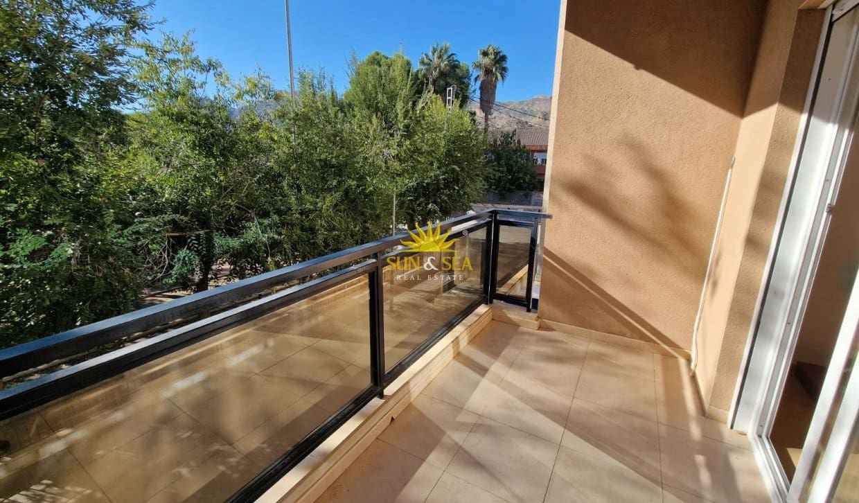 3 slaapkamer Appartement te huur in Orihuela met garage - € 1.000 (Ref: 10175647)