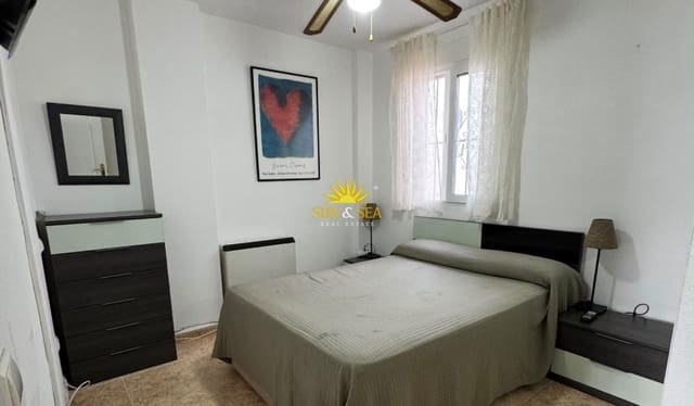 1 sovrum Lägenhet att hyra i La Manga del Mar Menor med pool garage - 675 € (Ref: 10175648)