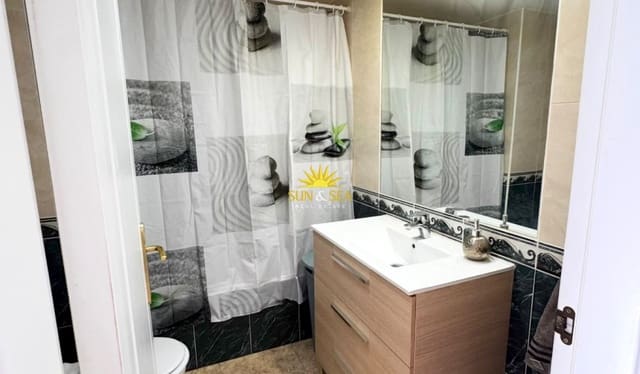 1 sovrum Lägenhet att hyra i La Manga del Mar Menor med pool garage - 675 € (Ref: 10175648)