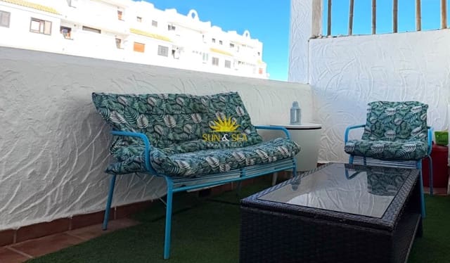 1 sovrum Lägenhet att hyra i La Manga del Mar Menor med pool garage - 675 € (Ref: 10175648)