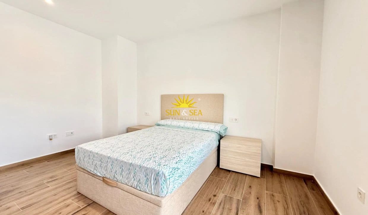 4 sypialnia Willa na sprzedaż w Pilar de la Horadada z basenem garażem - 650 000 € (Ref: 10175761)
