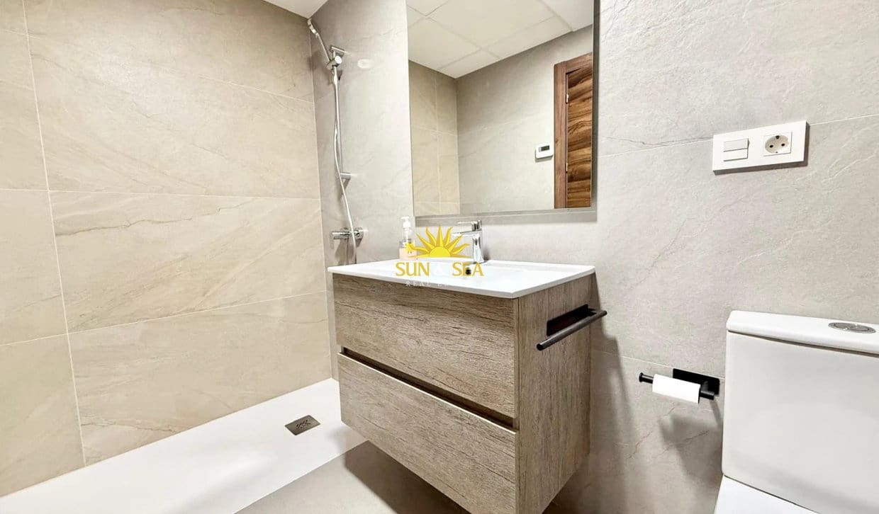 4 sypialnia Willa na sprzedaż w Pilar de la Horadada z basenem garażem - 650 000 € (Ref: 10175761)
