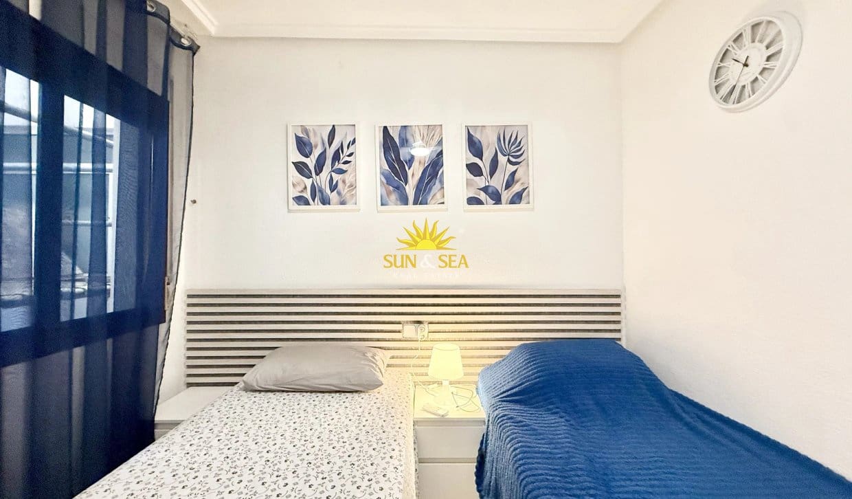2 bedroom Apartment for holiday rental in La Mata with pool - € 1,000 (Ref: 10175762)