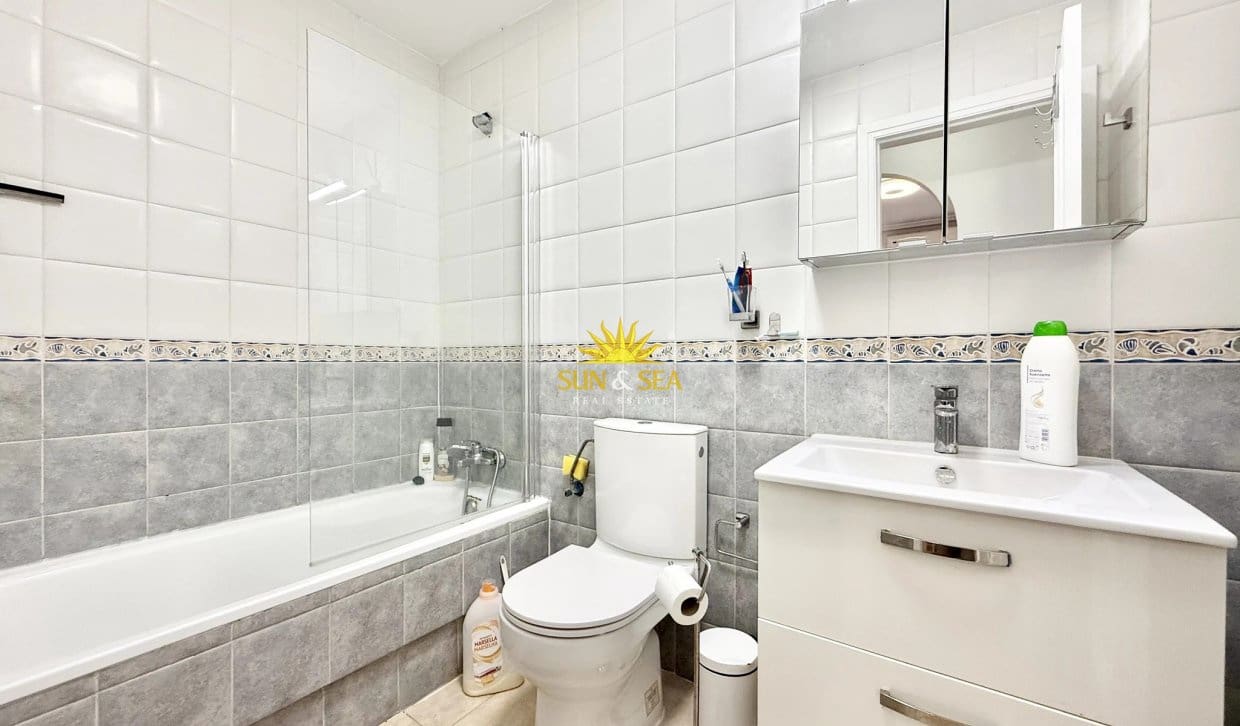 2 bedroom Apartment for holiday rental in La Mata with pool - € 1,000 (Ref: 10175762)