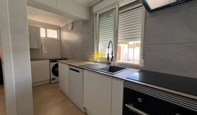 3 Zimmer Villa zu vermieten in Los Balcones - Los Altos, Torrevieja mit Pool Garage - 2.000 € (Ref: 10177678)