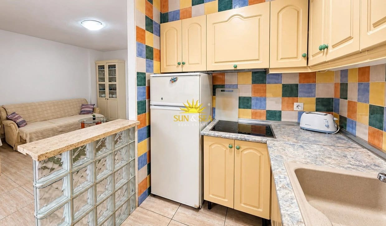 2 slaapkamer Appartement te koop in Orihuela Costa met garage - € 165.000 (Ref: 10177681)