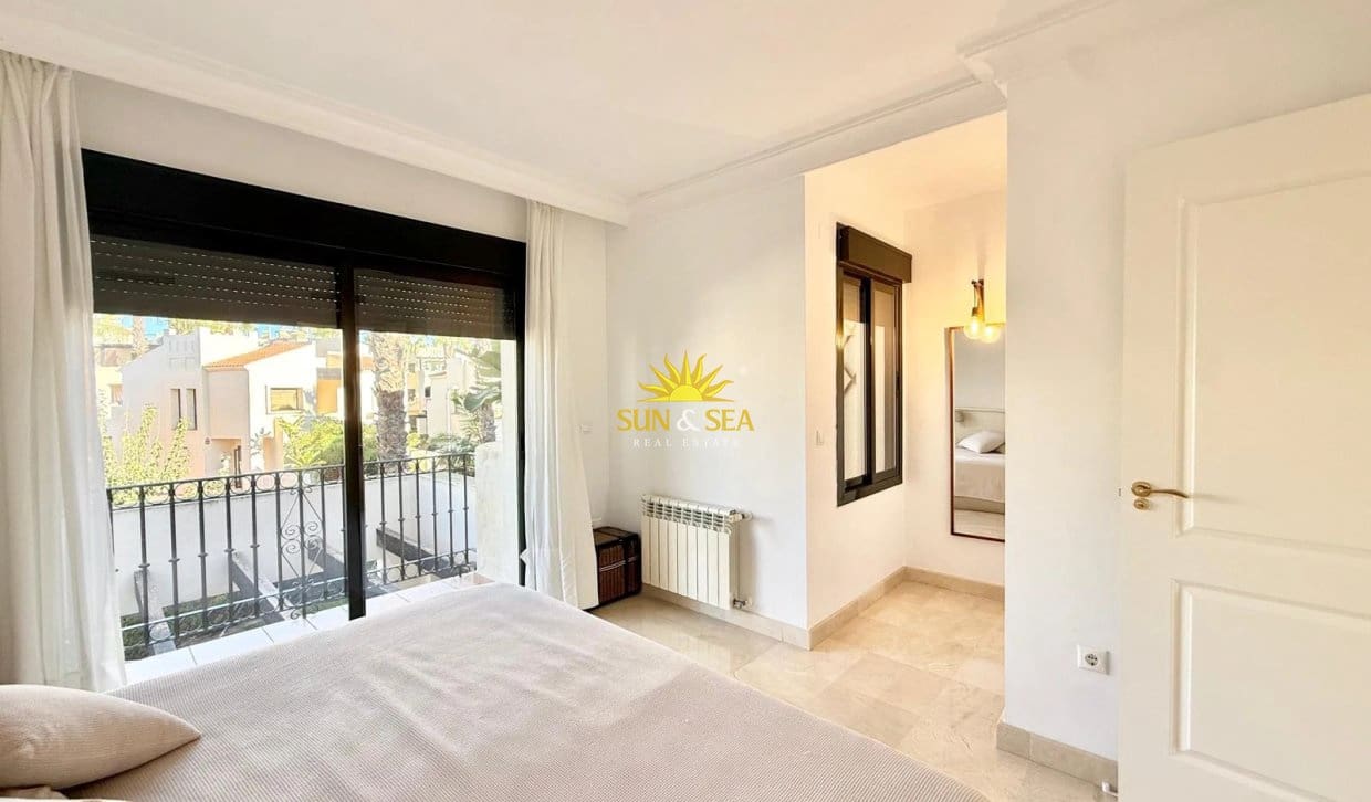 2 bedroom Townhouse for rent in San Javier with pool garage - € 1,200 (Ref: 10179396)