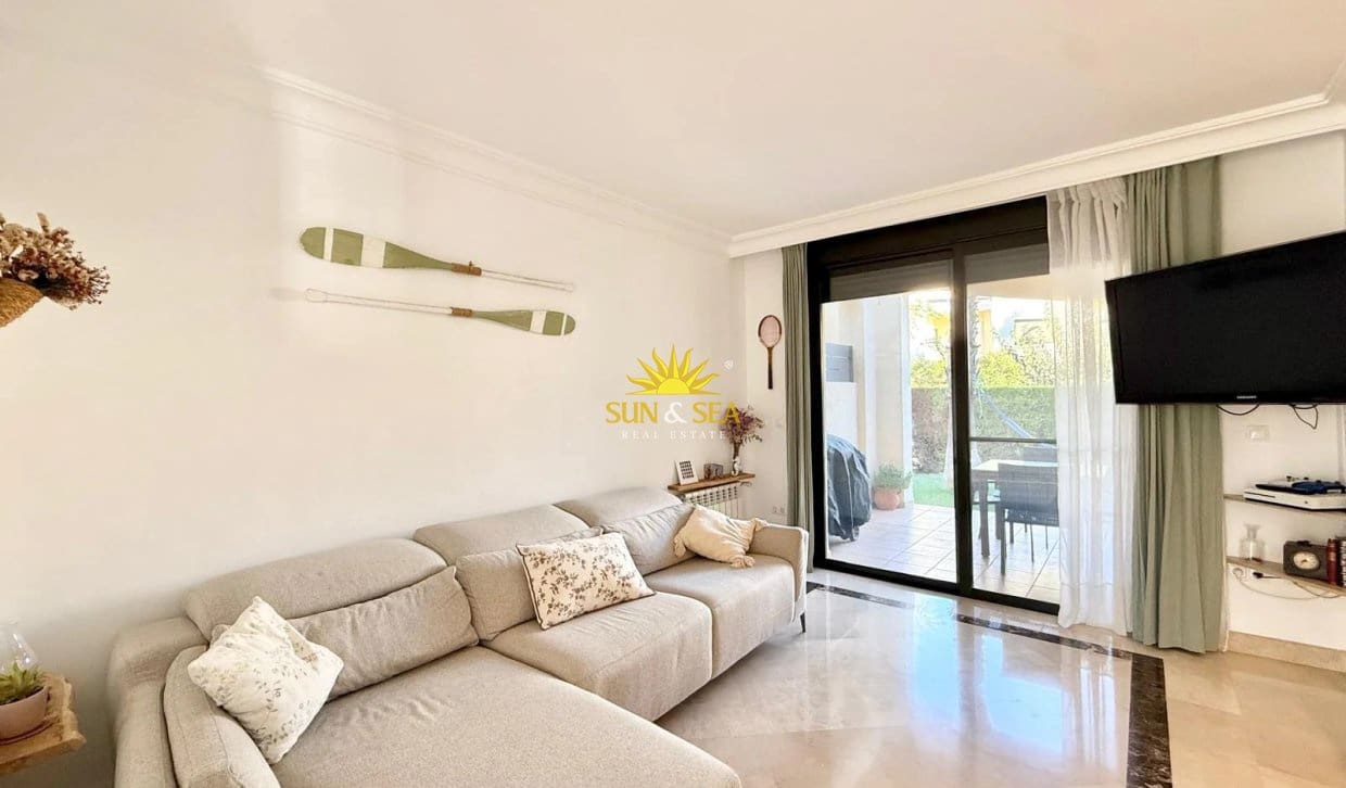 2 bedroom Townhouse for rent in San Javier with pool garage - € 1,200 (Ref: 10179396)