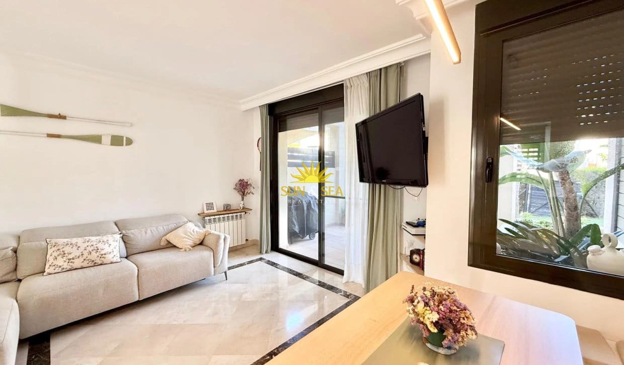 2 bedroom Townhouse for rent in San Javier with pool garage - € 1,200 (Ref: 10179396)