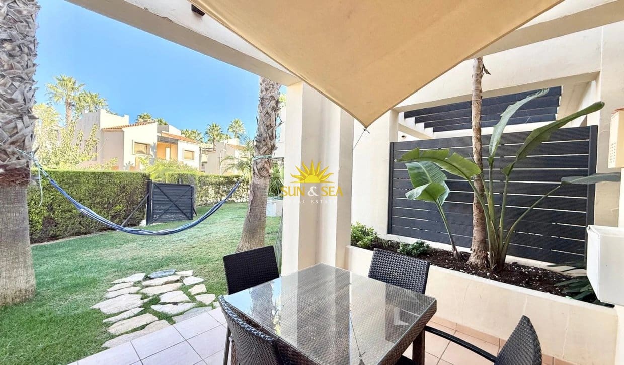 2 bedroom Townhouse for rent in San Javier with pool garage - € 1,200 (Ref: 10179396)