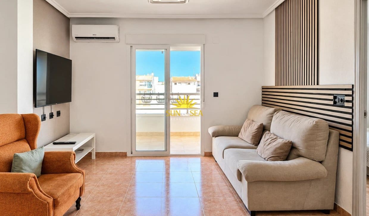 3 soveværelse Lejlighed til salg i Torrevieja - € 165.000 (Ref: 10179502)