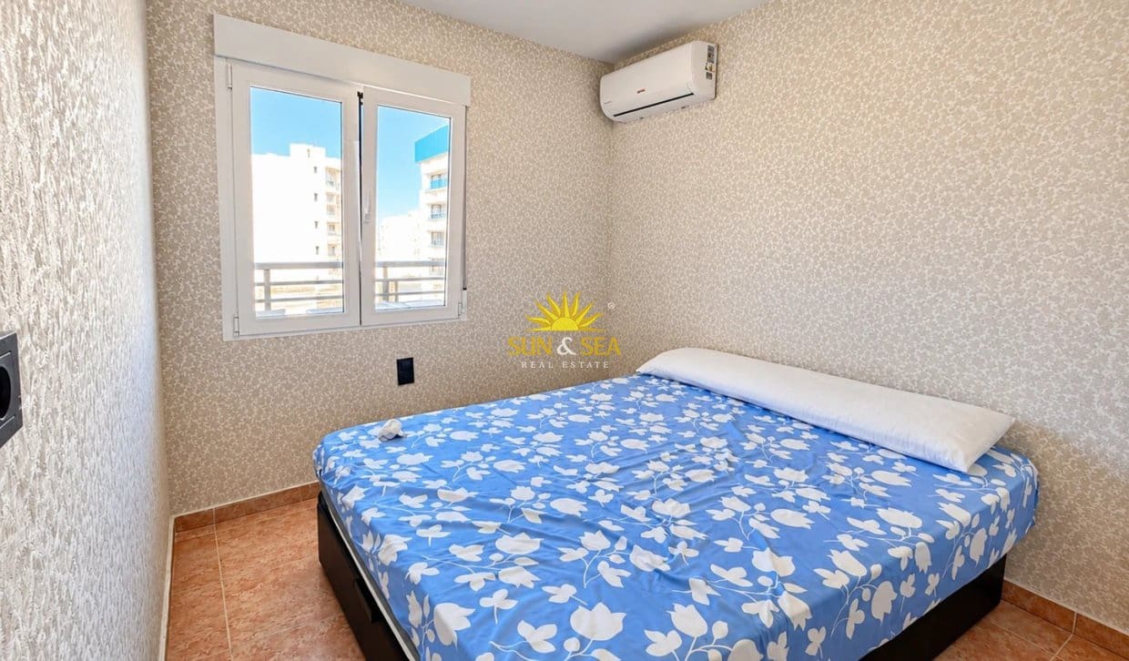3 soveværelse Lejlighed til salg i Torrevieja - € 165.000 (Ref: 10179502)