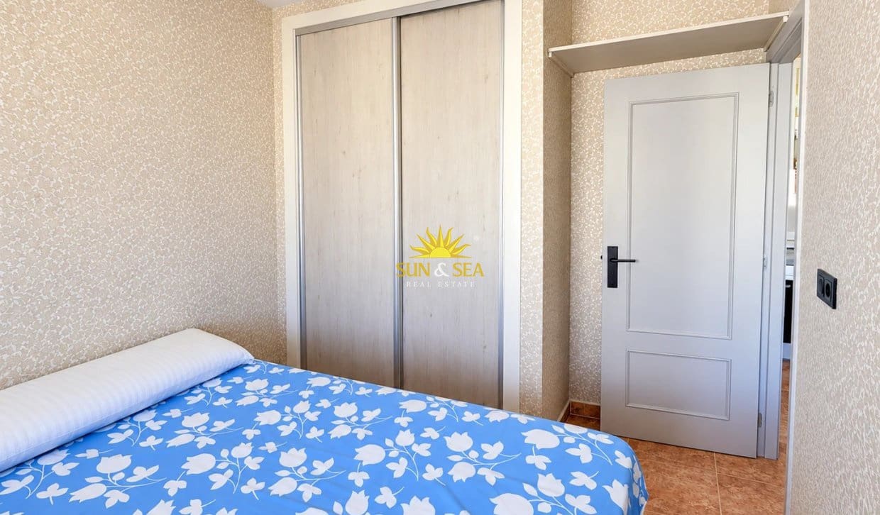 3 soveværelse Lejlighed til salg i Torrevieja - € 165.000 (Ref: 10179502)