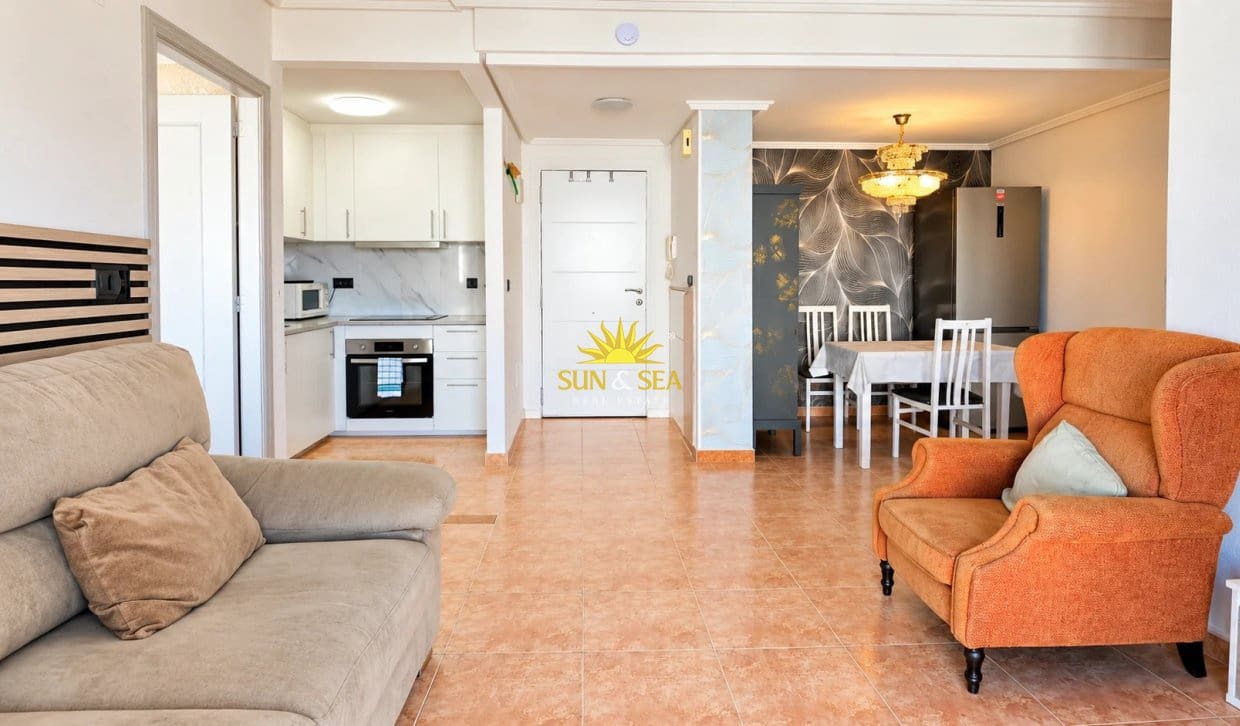 3 soveværelse Lejlighed til salg i Torrevieja - € 165.000 (Ref: 10179502)