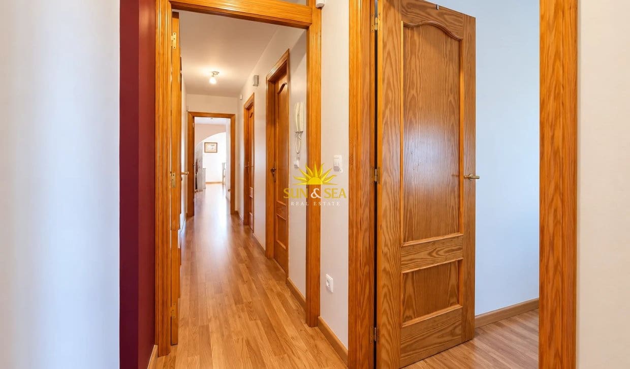 1 slaapkamer Appartement te huur in Los Montesinos met garage - € 800 (Ref: 10181660)