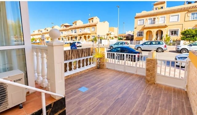 3 quarto Casa em Banda para arrendar em Monte y Mar, Santa Pola com piscina garagem - 1 050 € (Ref: 10181986)