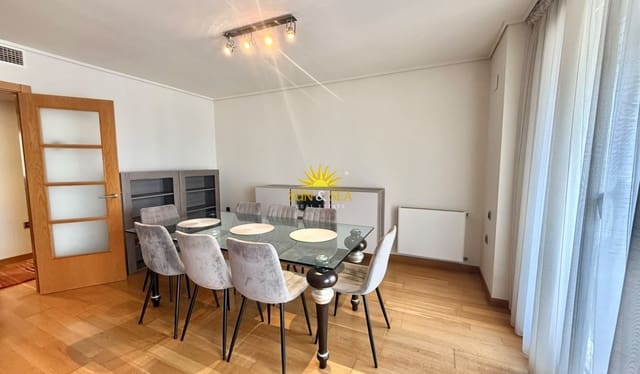 3 bedroom Apartment for rent in Benalúa, Alicante / Alacant city with garage - € 2,150 (Ref: 10183262)