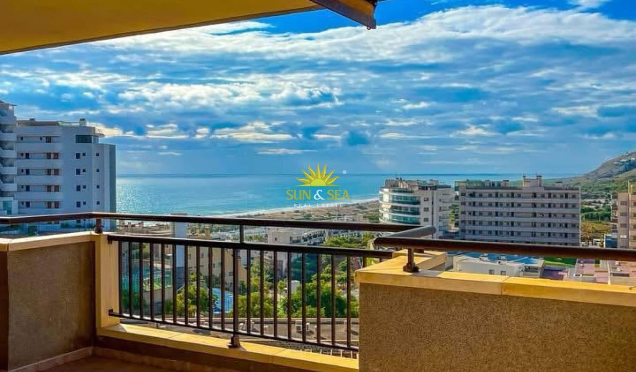 2 Zimmer Apartment zu verkaufen in Arenales del Sol mit Pool - 315.000 € (Ref: 10186065)