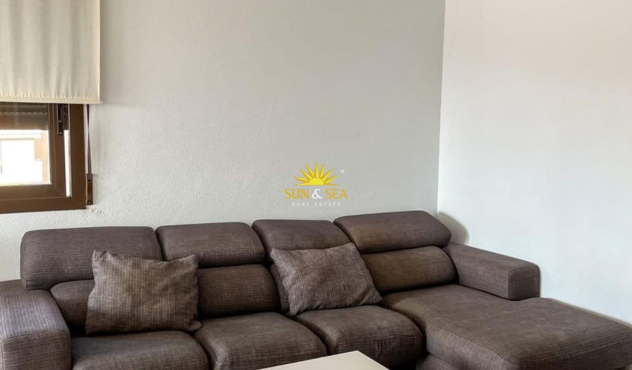 2 Zimmer Apartment zu verkaufen in Arenales del Sol mit Pool - 315.000 € (Ref: 10186065)