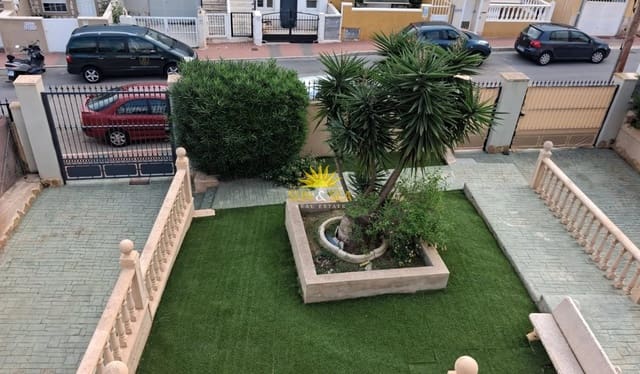 4 Zimmer Villa zu vermieten in Los Balcones mit Pool Garage - 2.000 € (Ref: 10186066)