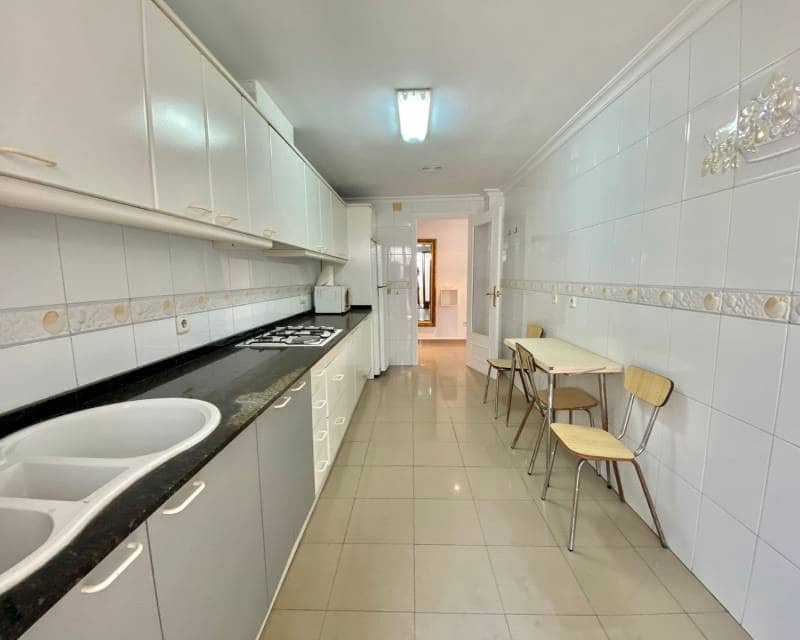 Apartamento de 2 habitaciones en Almoradí en alquiler - 850 € (Ref: 6117250)