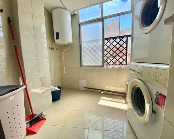 Apartamento de 2 habitaciones en Almoradí en alquiler - 850 € (Ref: 6117250)