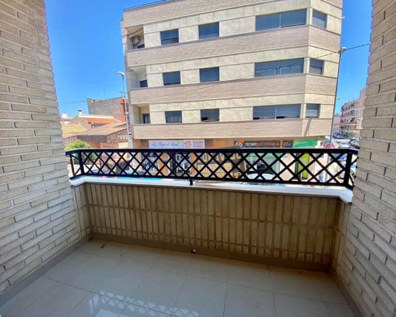 Apartamento de 2 habitaciones en Almoradí en alquiler - 850 € (Ref: 6117250)