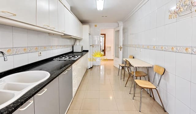 2 quarto Apartamento para arrendar em Almoradí - 750 € (Ref: 6117250)