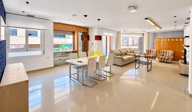 2 quarto Apartamento para arrendar em Almoradí - 750 € (Ref: 6117250)