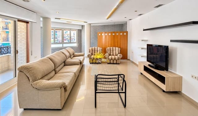 2 quarto Apartamento para arrendar em Almoradí - 750 € (Ref: 6117250)