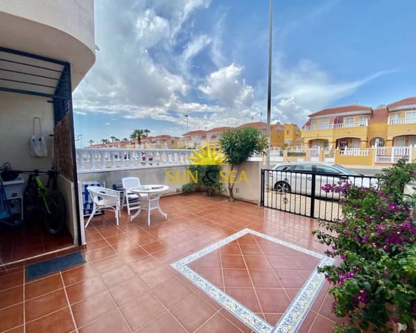 2 Zimmer Apartment zu vermieten in Torrevieja mit Pool Garage - 750 € (Ref: 6123112)