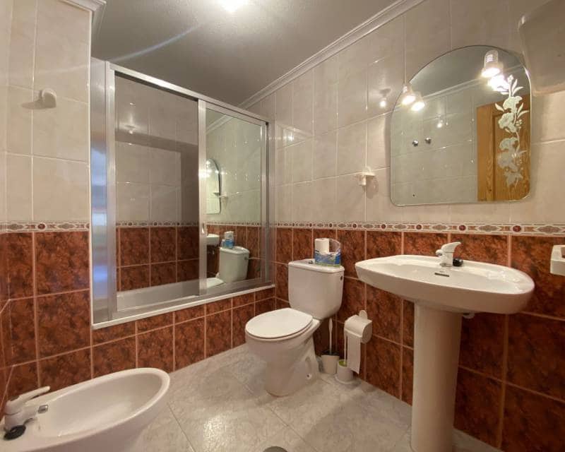 2 bedroom Apartment for rent in Guardamar del Segura with pool - € 900 (Ref: 6255368)