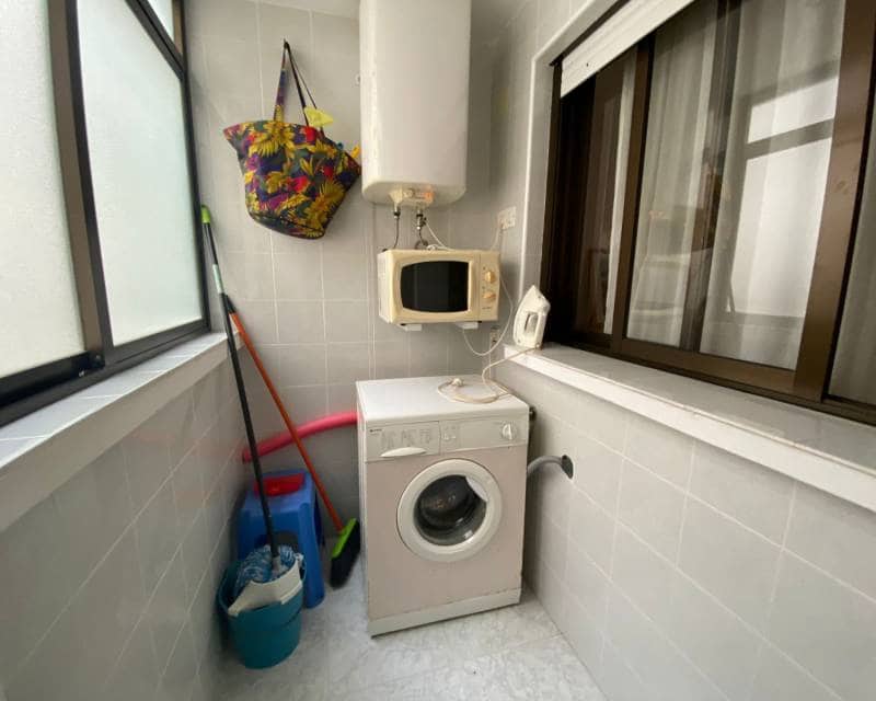 2 bedroom Apartment for rent in Guardamar del Segura with pool - € 900 (Ref: 6255368)