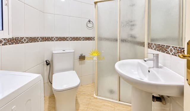 1 quarto Apartamento para arrendar em San Miguel de Salinas - 650 € (Ref: 6295392)