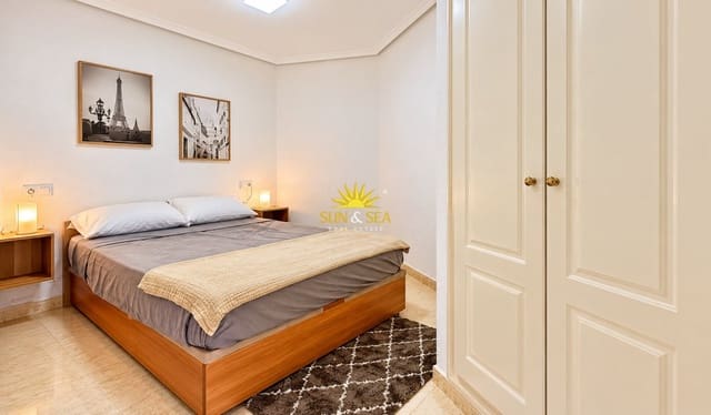 1 quarto Apartamento para arrendar em San Miguel de Salinas - 650 € (Ref: 6295392)