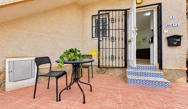 1 quarto Apartamento para arrendar em San Miguel de Salinas - 650 € (Ref: 6295392)