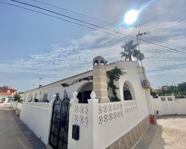 Chalet de 3 habitaciones en Playa de los Locos, Torrevieja en alquiler - 850 € (Ref: 6342025)