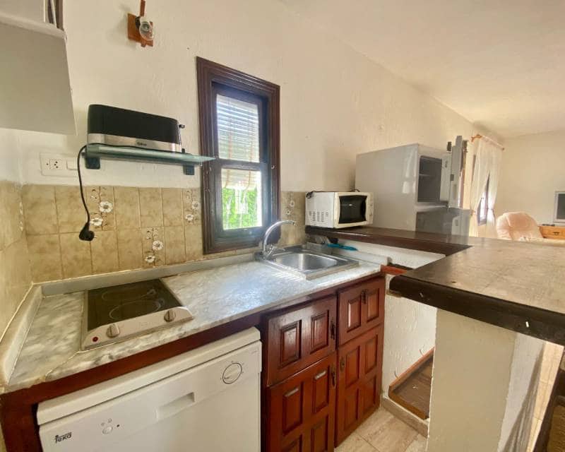 Chalet de 3 habitaciones en Torrevieja en alquiler - 850 € (Ref: 6342025)