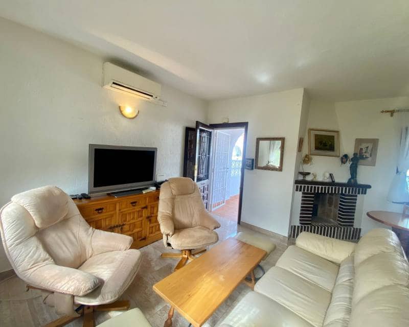 Chalet de 3 habitaciones en Torrevieja en alquiler - 850 € (Ref: 6342025)
