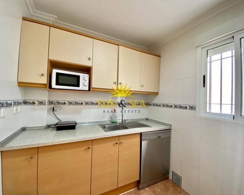 2 soveværelse Byhus til leje i Arenales del Sol med swimmingpool garage - € 750 (Ref: 6457702)