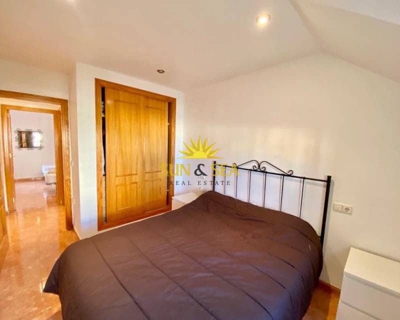 2 soveværelse Byhus til leje i Arenales del Sol med swimmingpool garage - € 750 (Ref: 6457702)