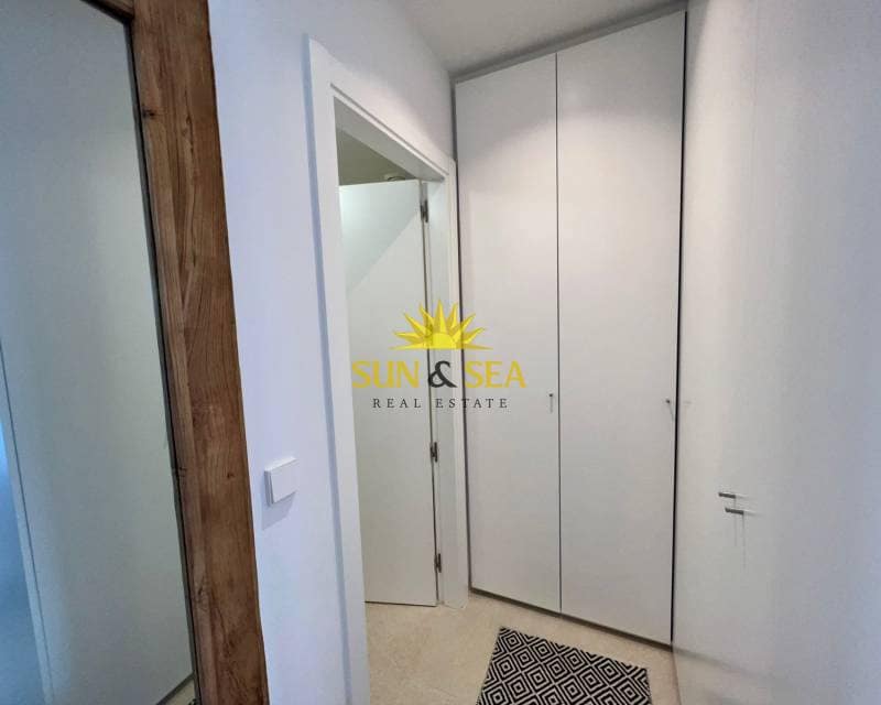 2 bedroom Townhouse for rent in Torrevieja with pool garage - € 1,500 (Ref: 6681020)