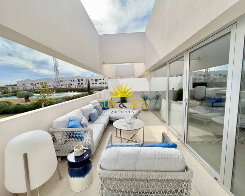 2 bedroom Townhouse for rent in Torrevieja with pool garage - € 1,500 (Ref: 6681020)