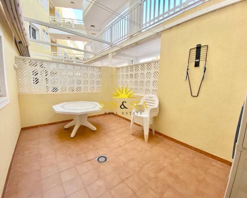 2 sypialnia Apartament na kwatery wakacyjne w Dehesa de Campoamor z basenem garażem - 750 € (Ref: 6699721)