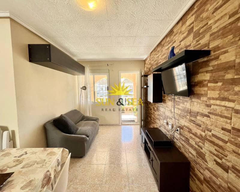 2 camera da letto Attico da affittare in Torrevieja con piscina - 900 € (Rif: 6758760)